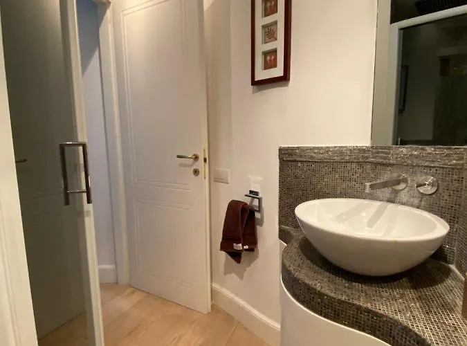 Ob1 Vacanze Romane Rome